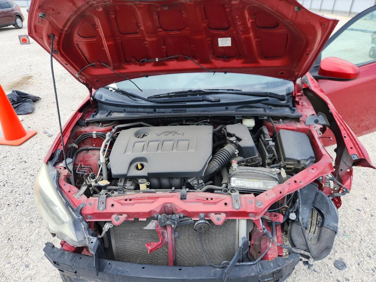 2015 TOYOTA COROLLA LE photo 31