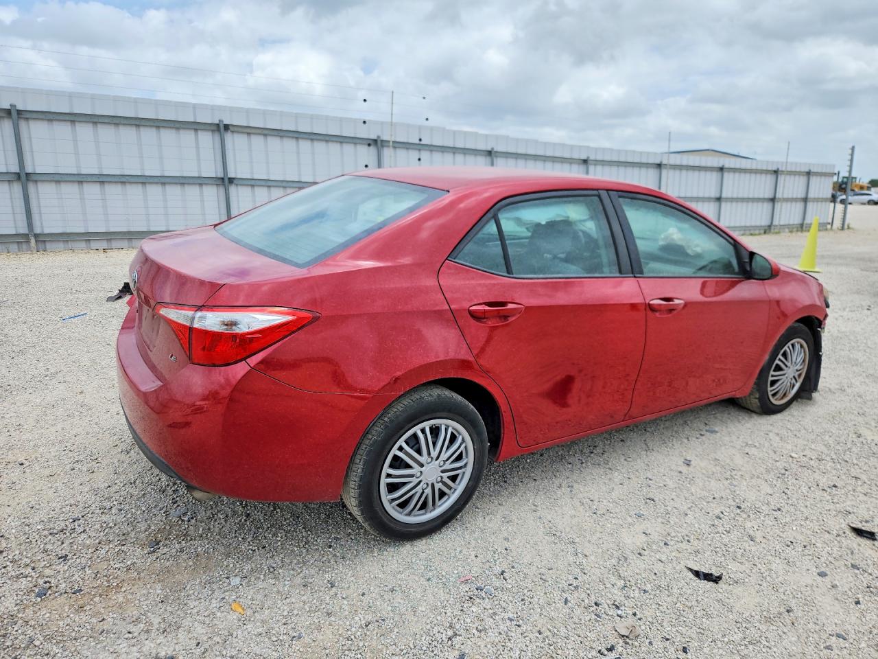 2015 TOYOTA COROLLA LE photo 7