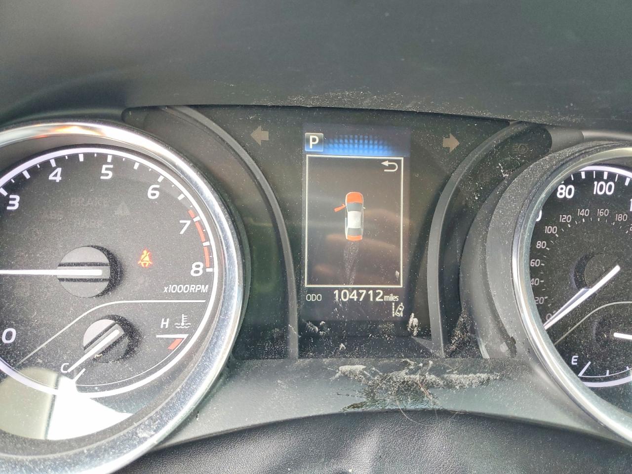 2018 TOYOTA CAMRY LE photo 17