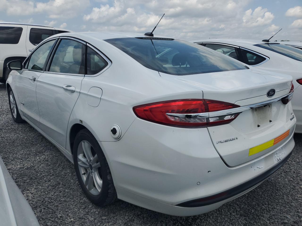 2018 FORD FUSION SE HYBRID photo 3