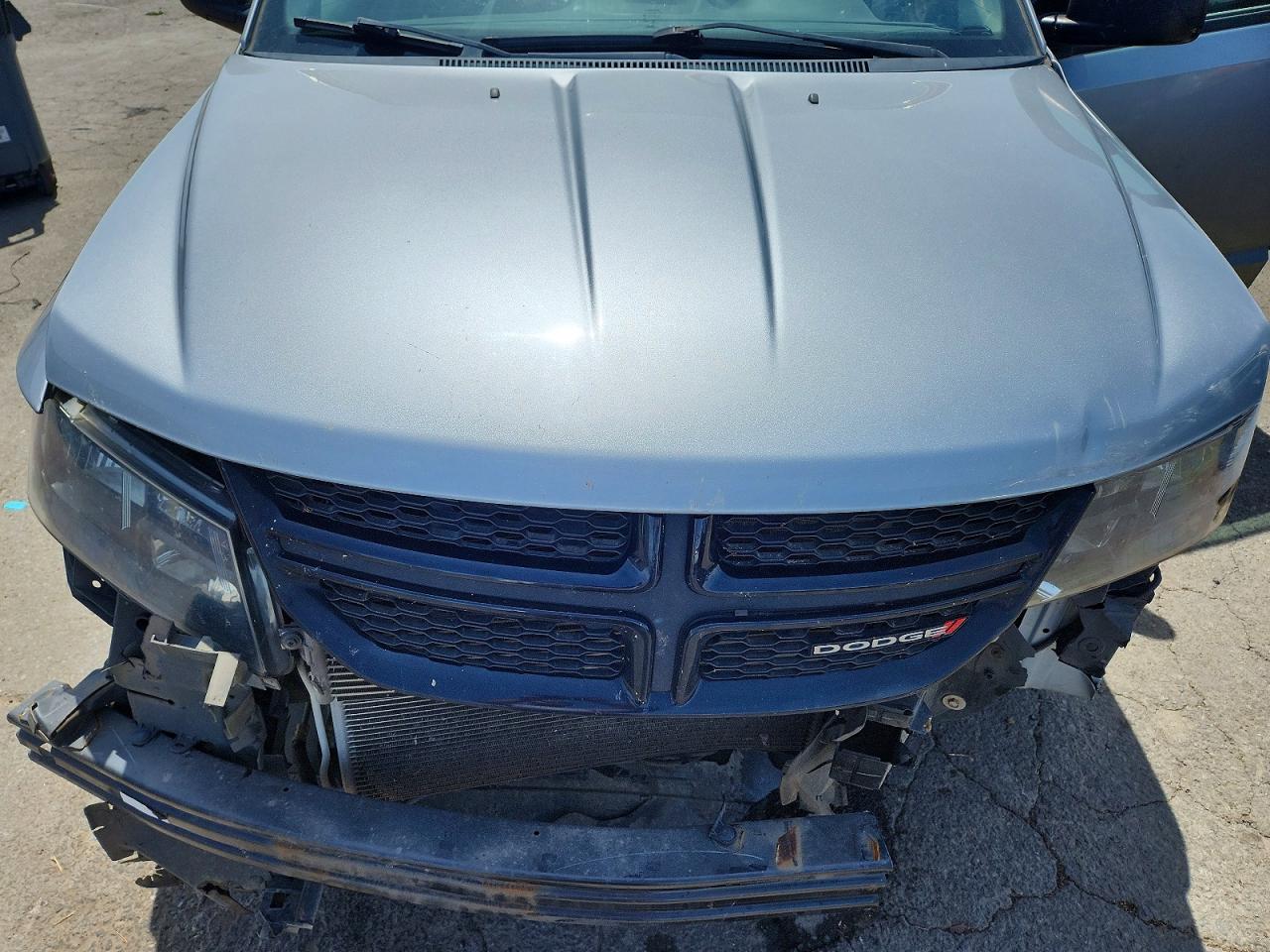 2018 DODGE JOURNEY SE photo 31