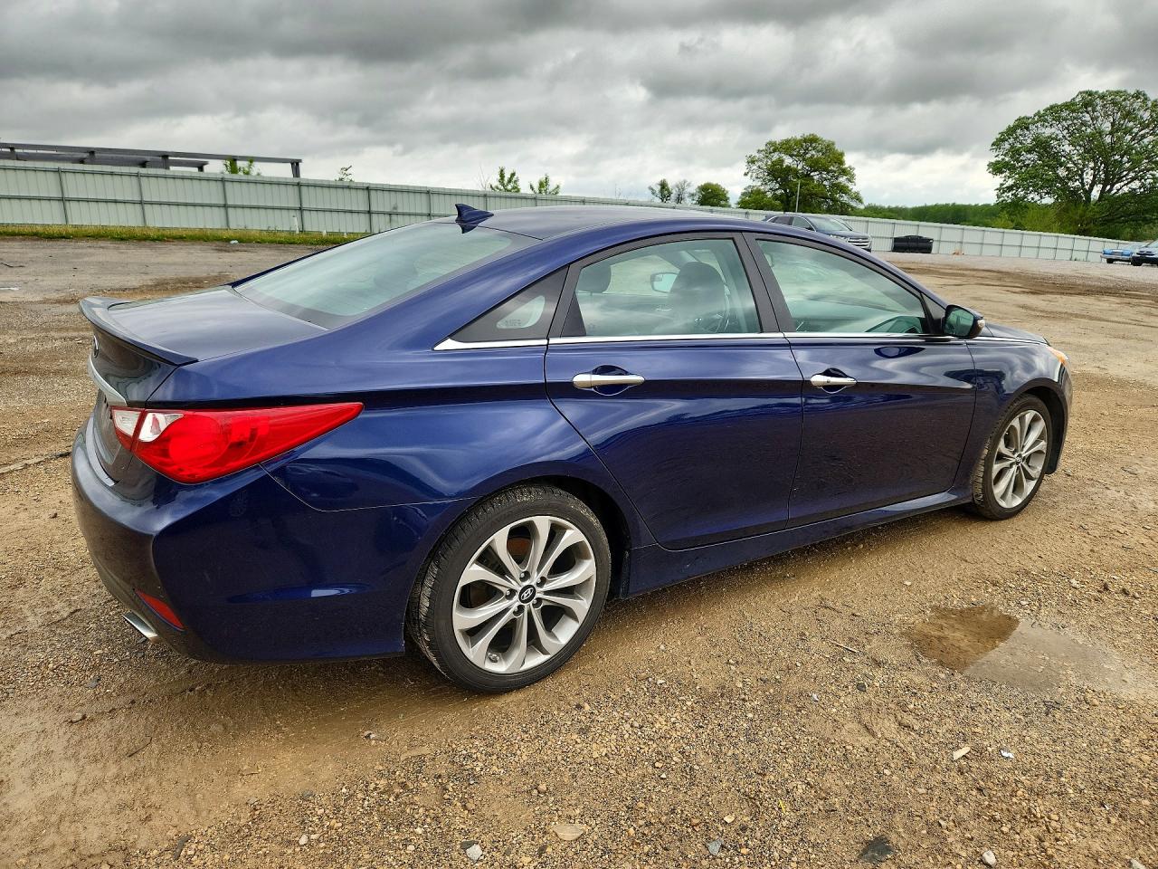 2014 HYUNDAI SONATA SE photo 7