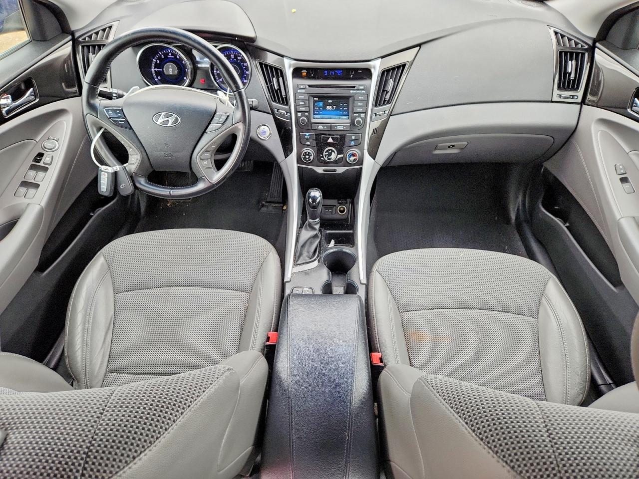 2014 HYUNDAI SONATA SE photo 22