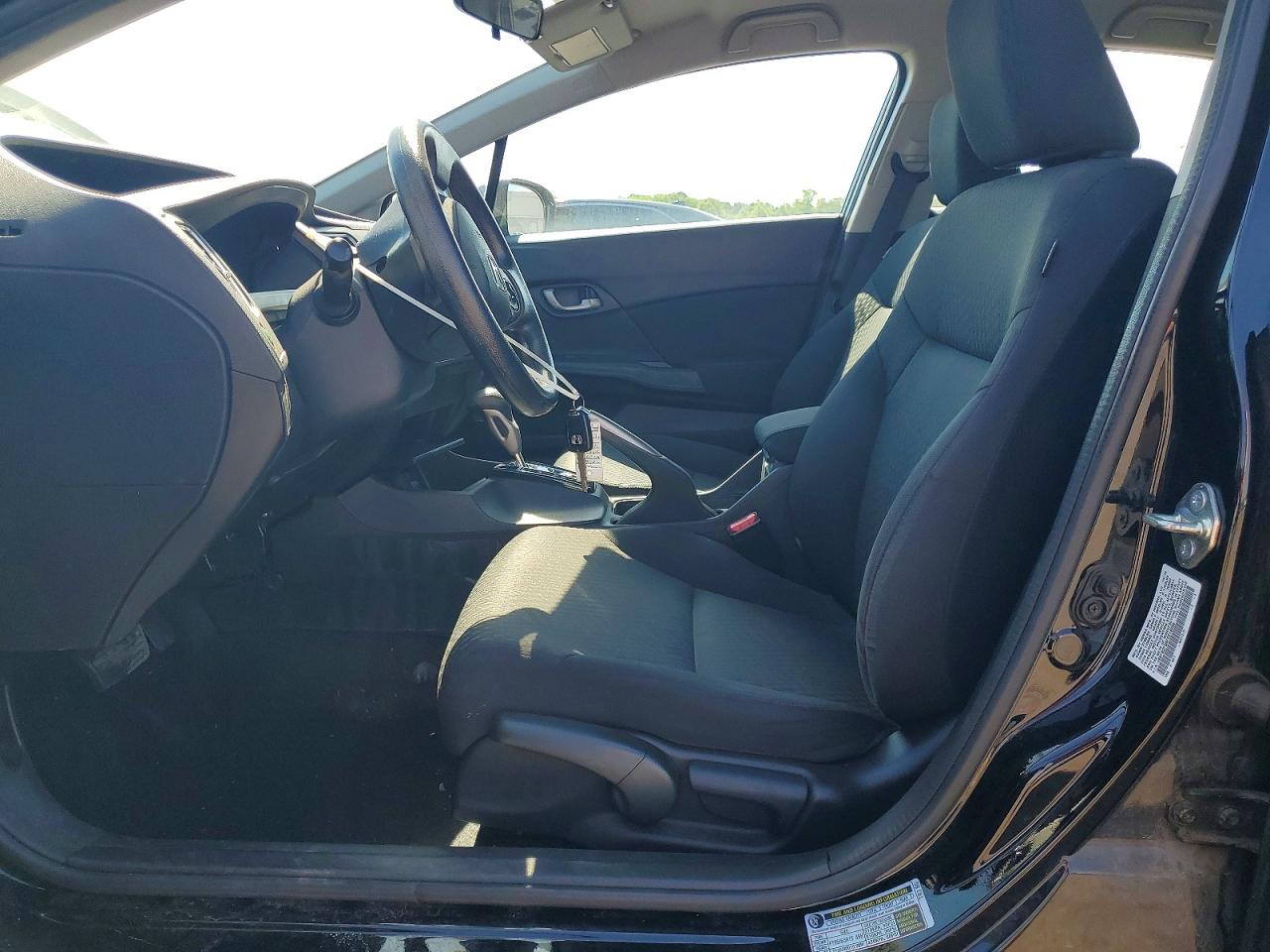 2015 HONDA CIVIC LX photo 13