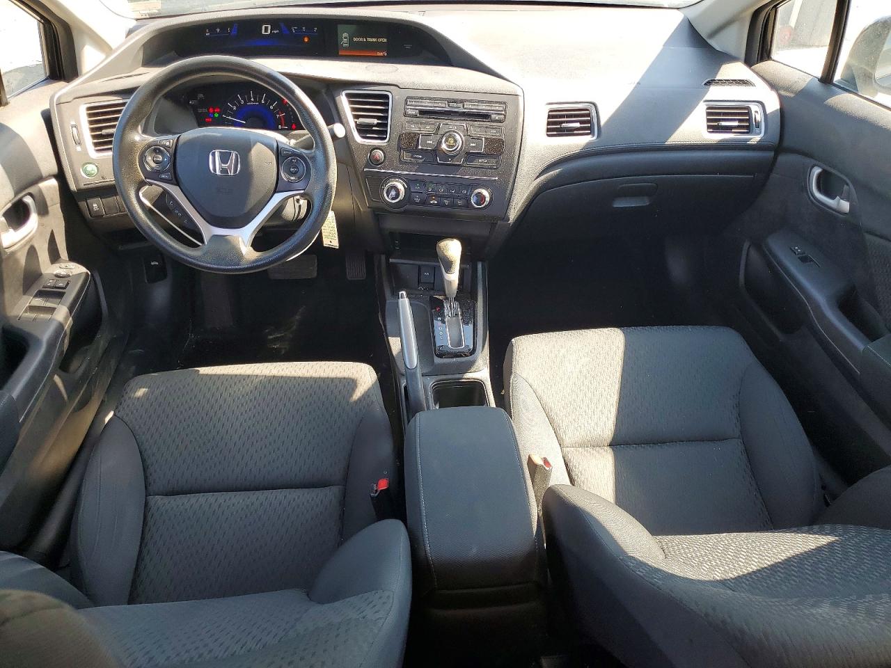 2015 HONDA CIVIC LX photo 15