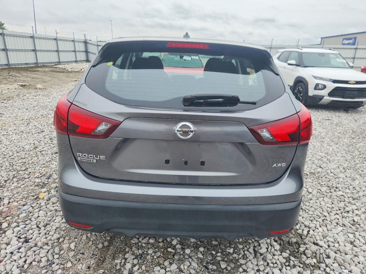 2018 NISSAN ROGUE SPORT S photo 11