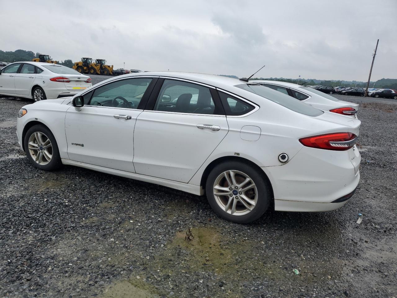 2018 FORD FUSION SE HYBRID photo 2