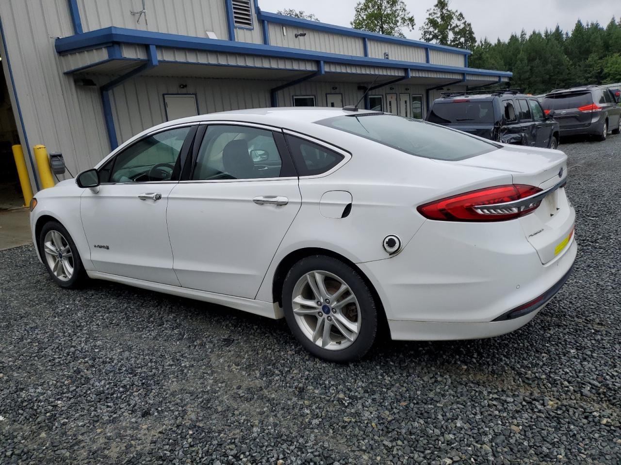 2018 FORD FUSION SE HYBRID photo 3