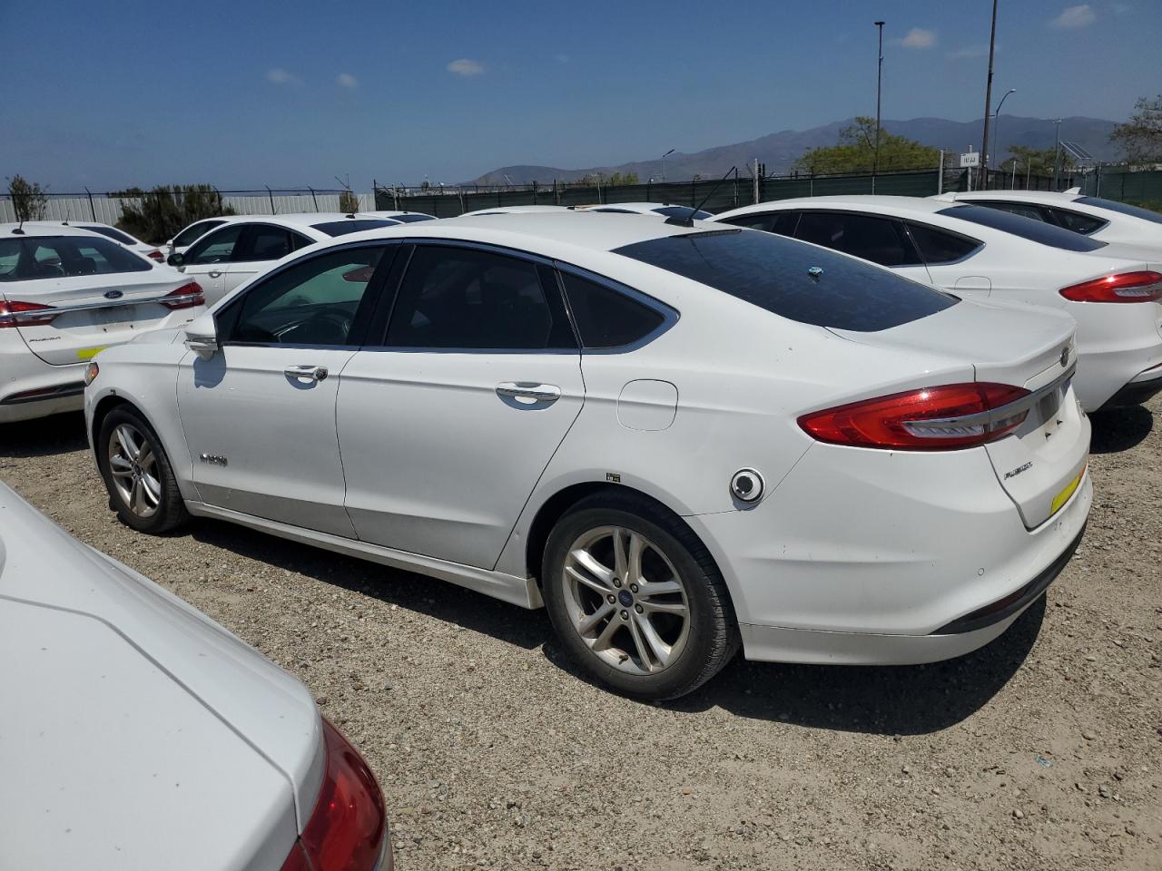 2018 FORD FUSION SE HYBRID photo 3