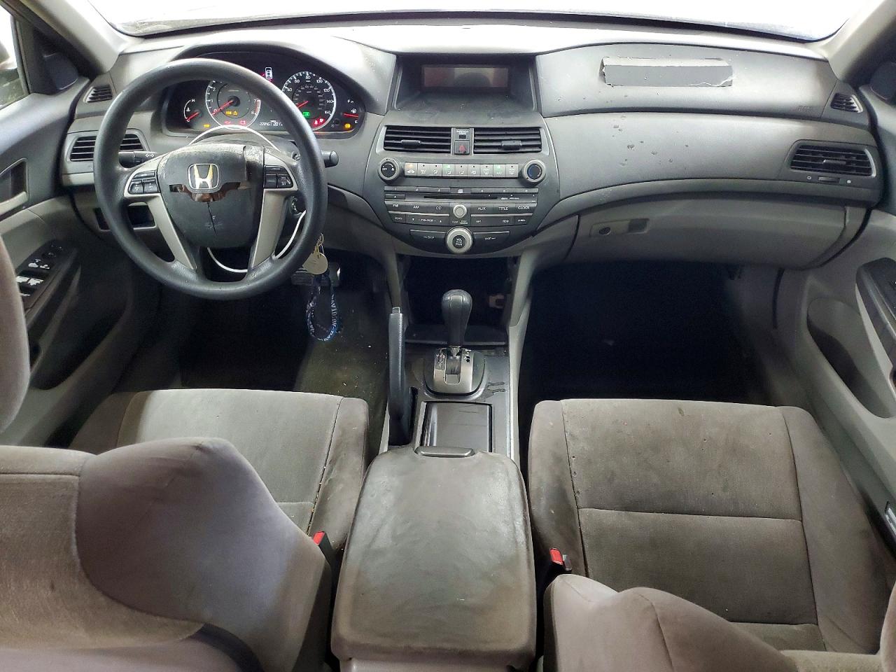 2010 HONDA ACCORD LX photo 15