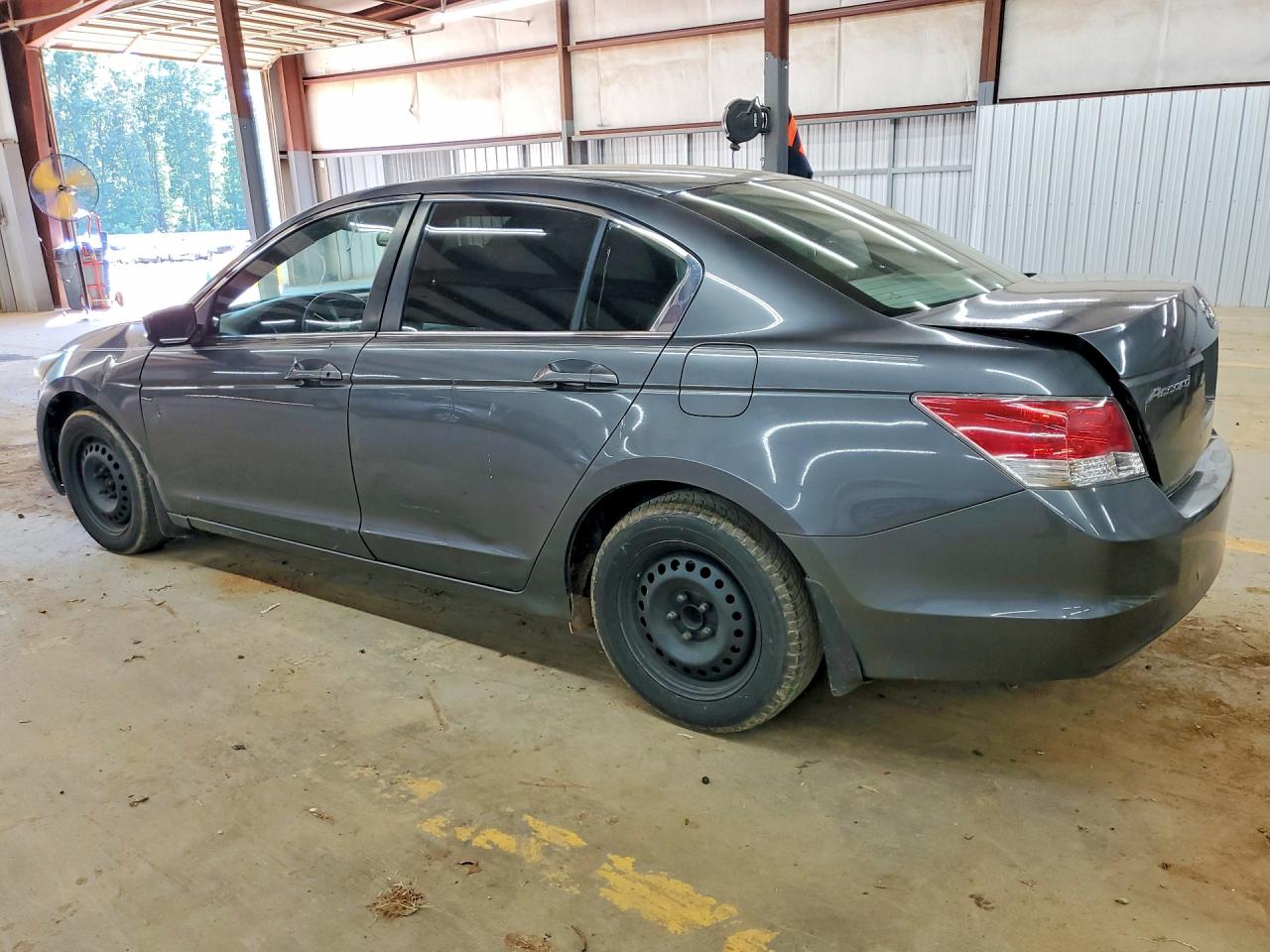 2010 HONDA ACCORD LX photo 3