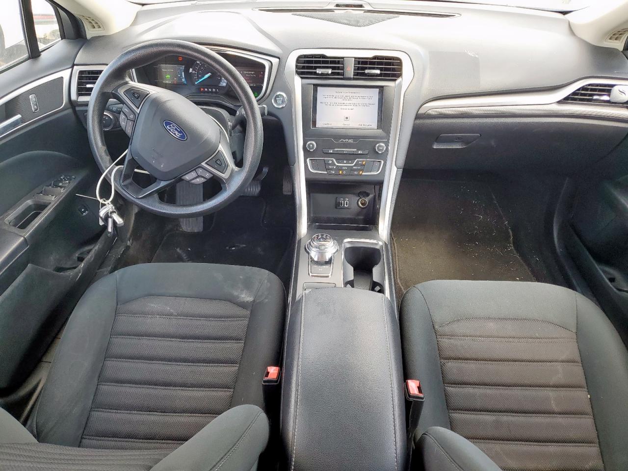 2019 FORD FUSION SE photo 22