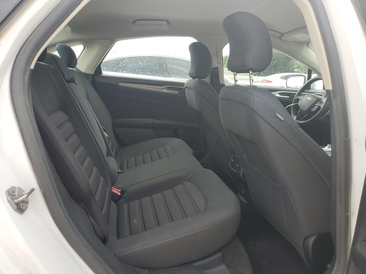 2019 FORD FUSION SE photo 28