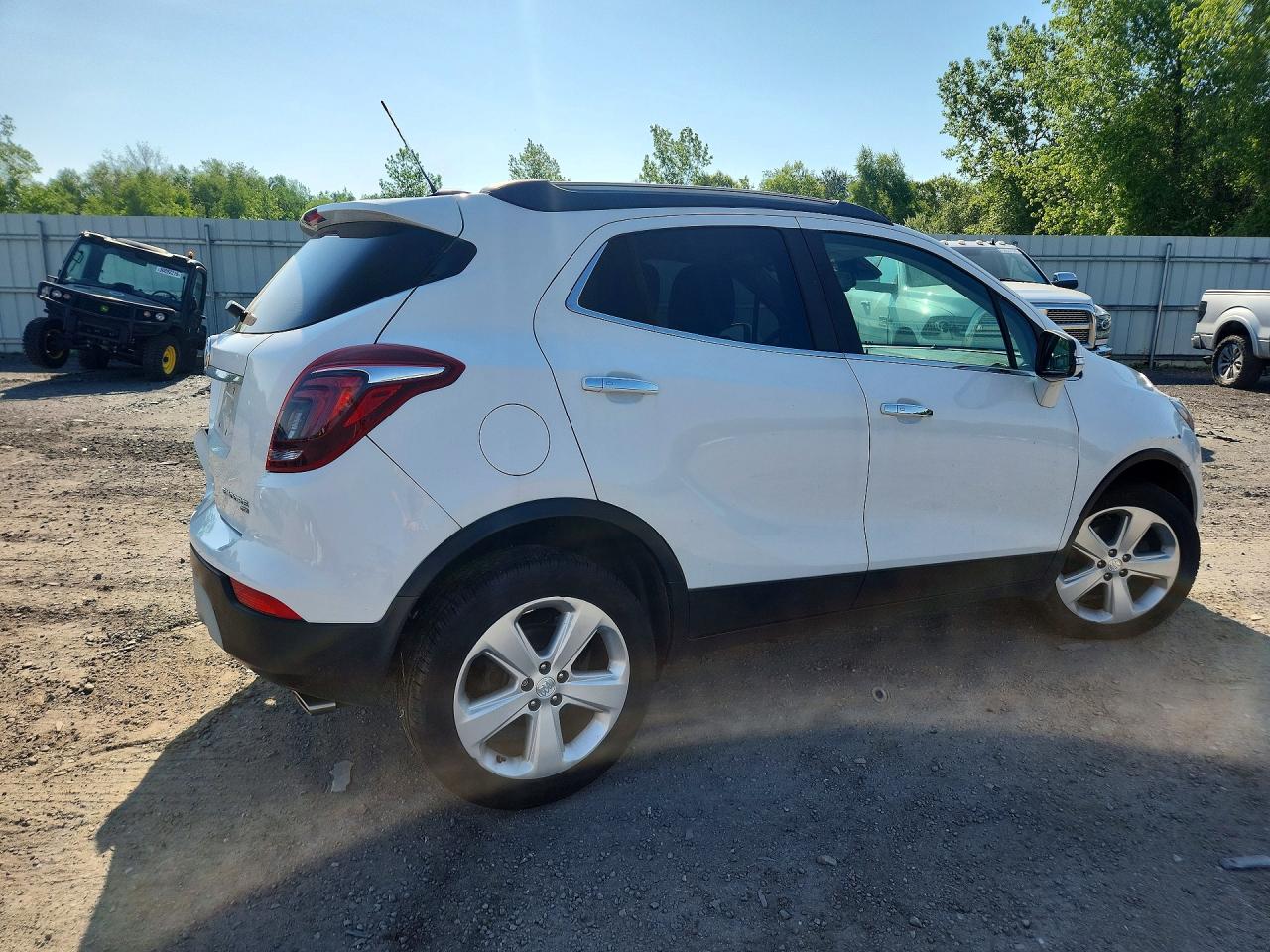 2017 BUICK ENCORE PREFERRED II photo 3
