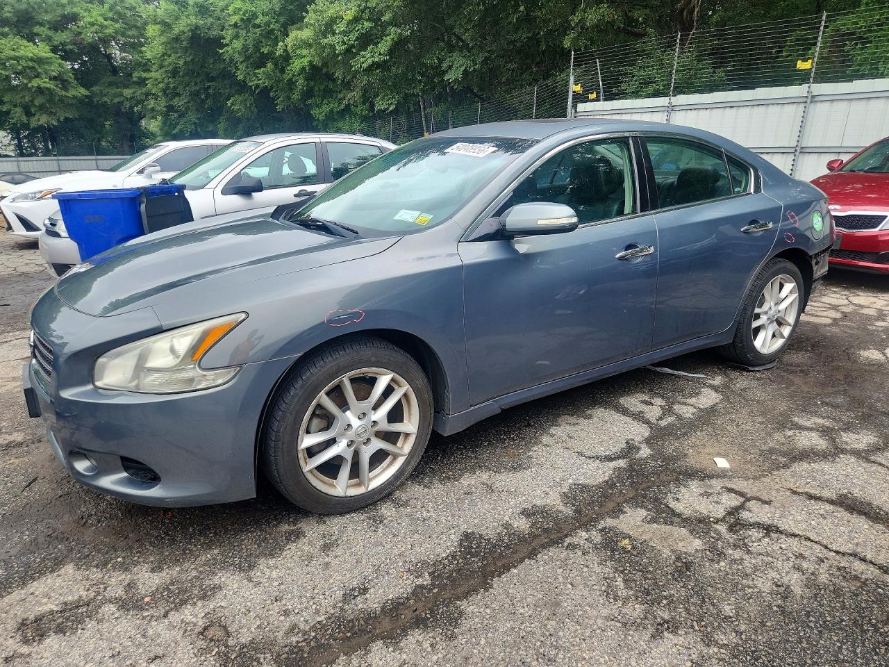 2011 NISSAN MAXIMA