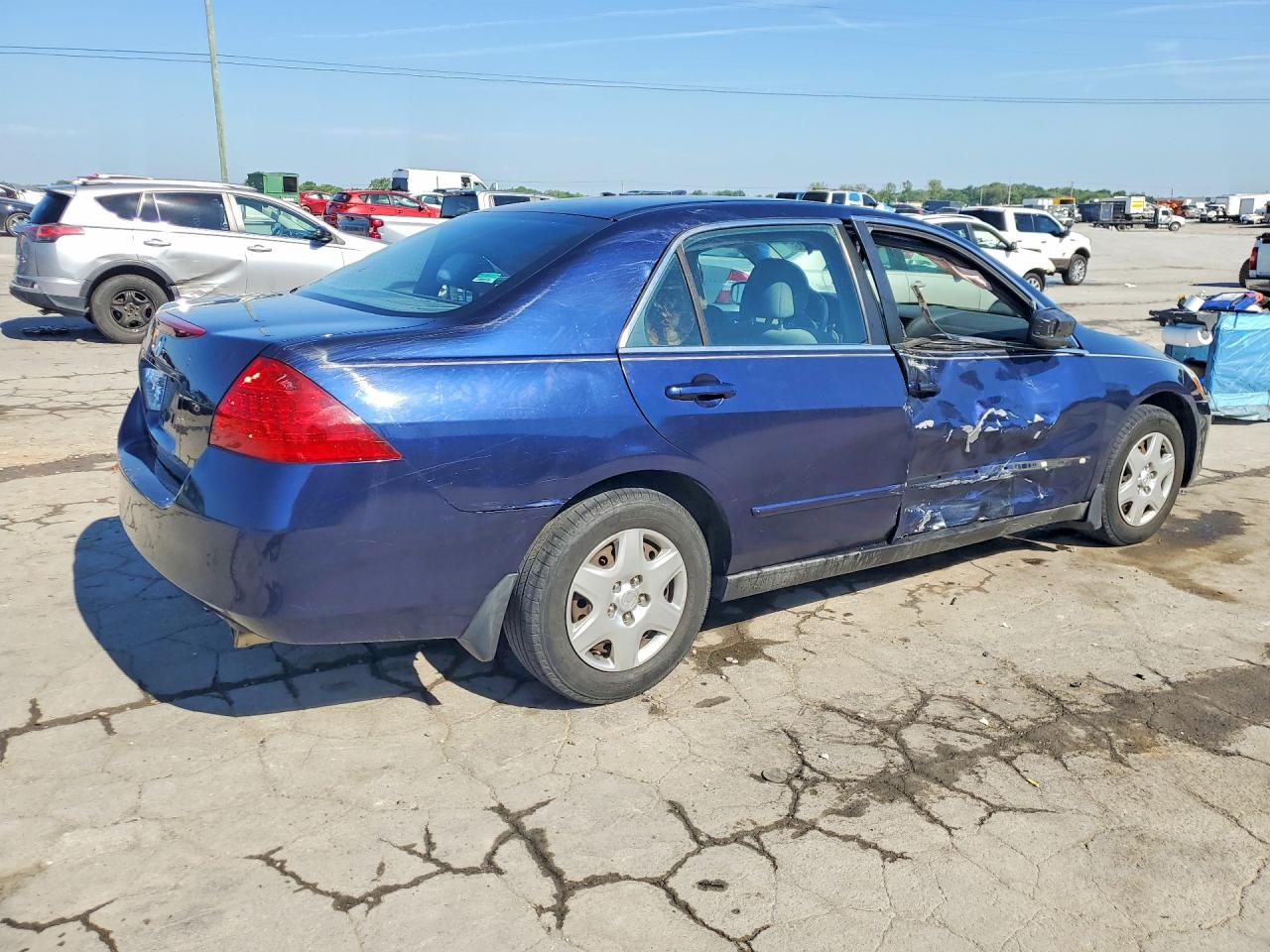 2007 HONDA ACCORD LX photo 5