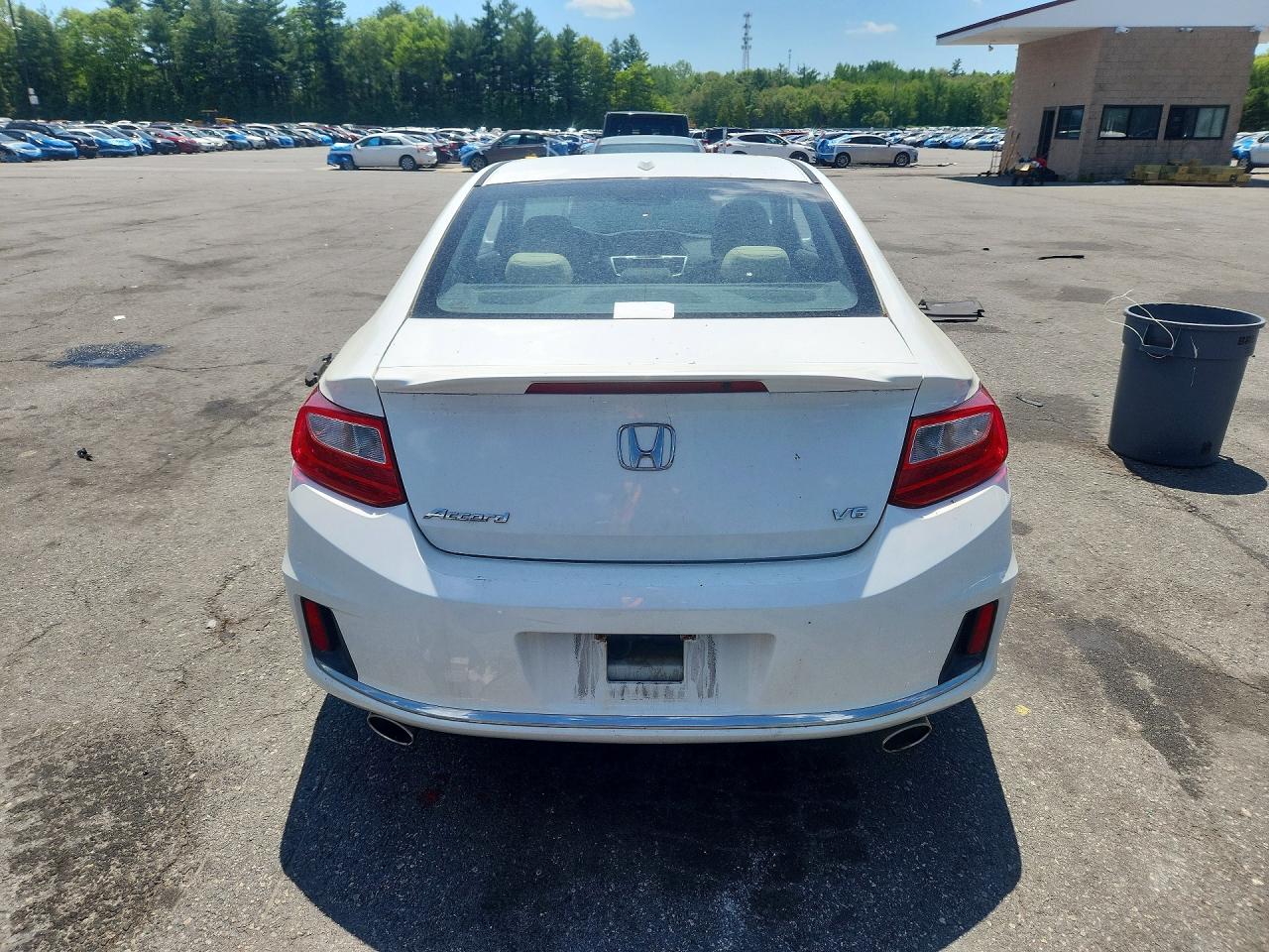 2015 HONDA ACCORD EXL photo 16