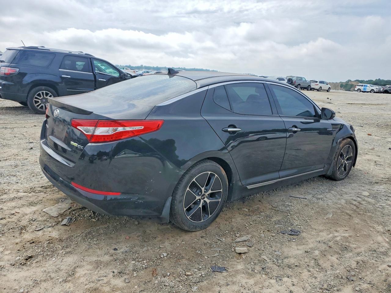 2013 KIA OPTIMA HYBRID photo 5
