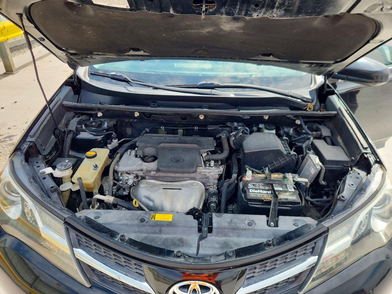 2015 TOYOTA RAV4 LE photo 34