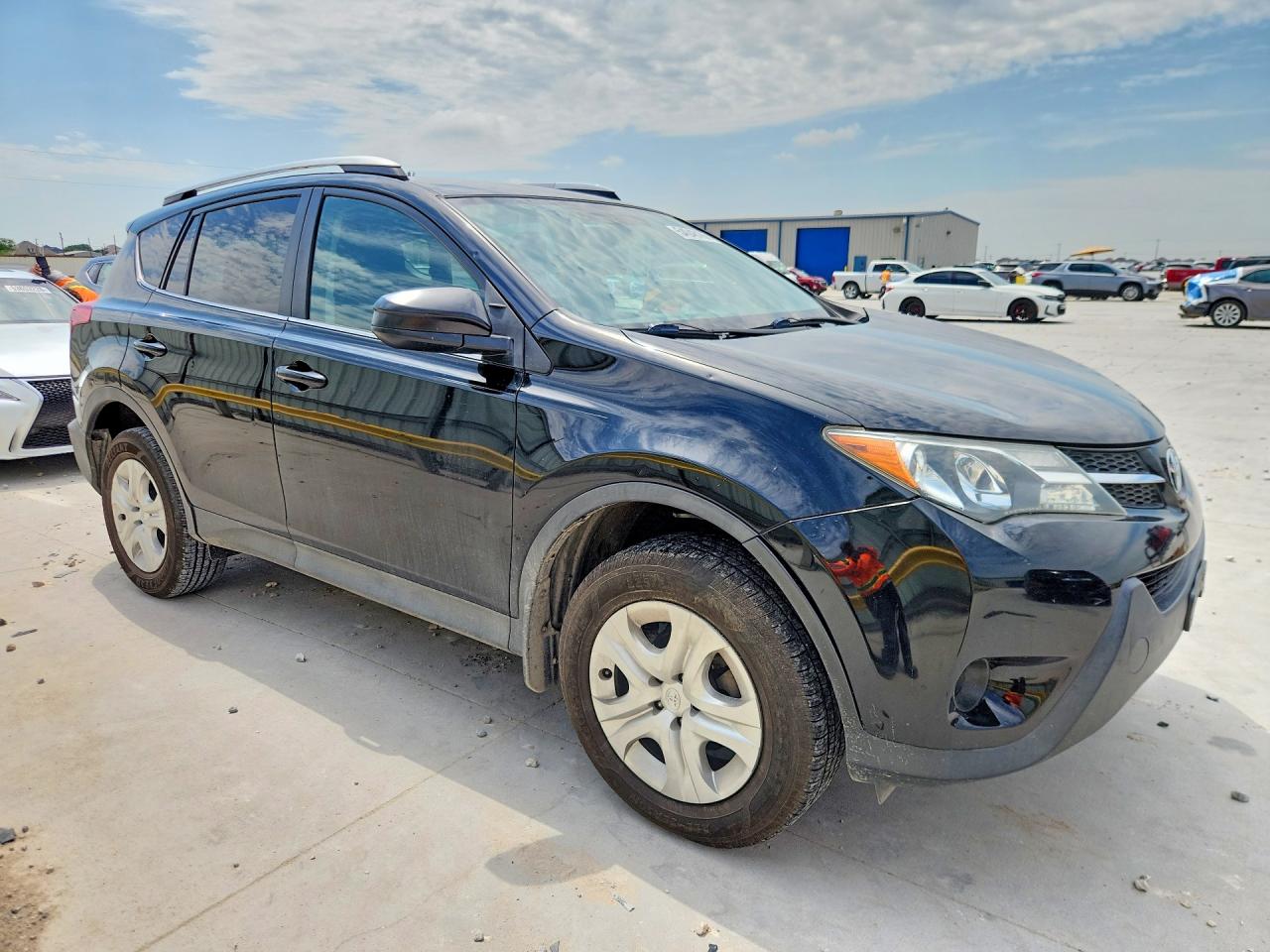2015 TOYOTA RAV4 LE photo 10