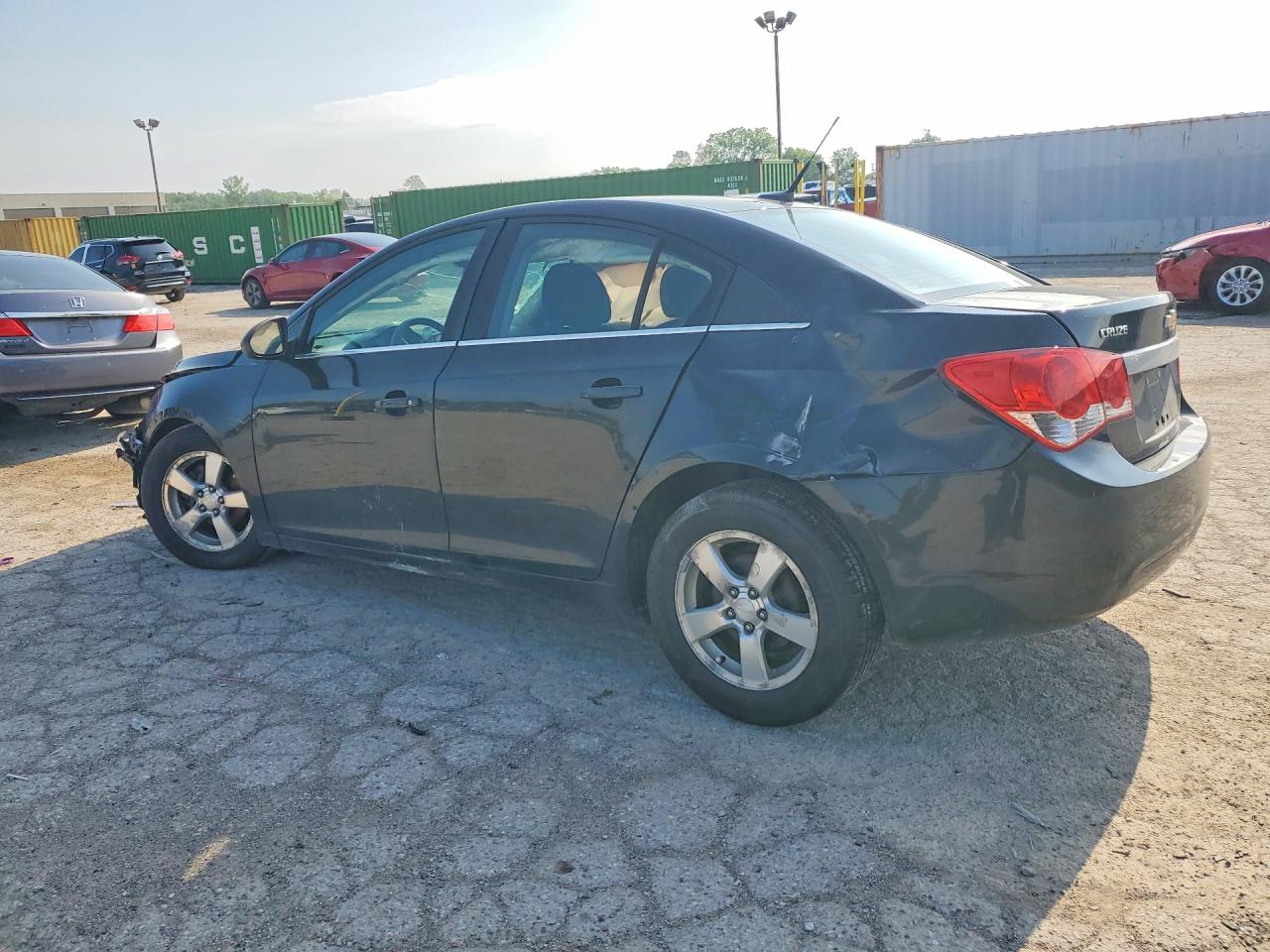 2013 CHEVROLET CRUZE LT photo 2