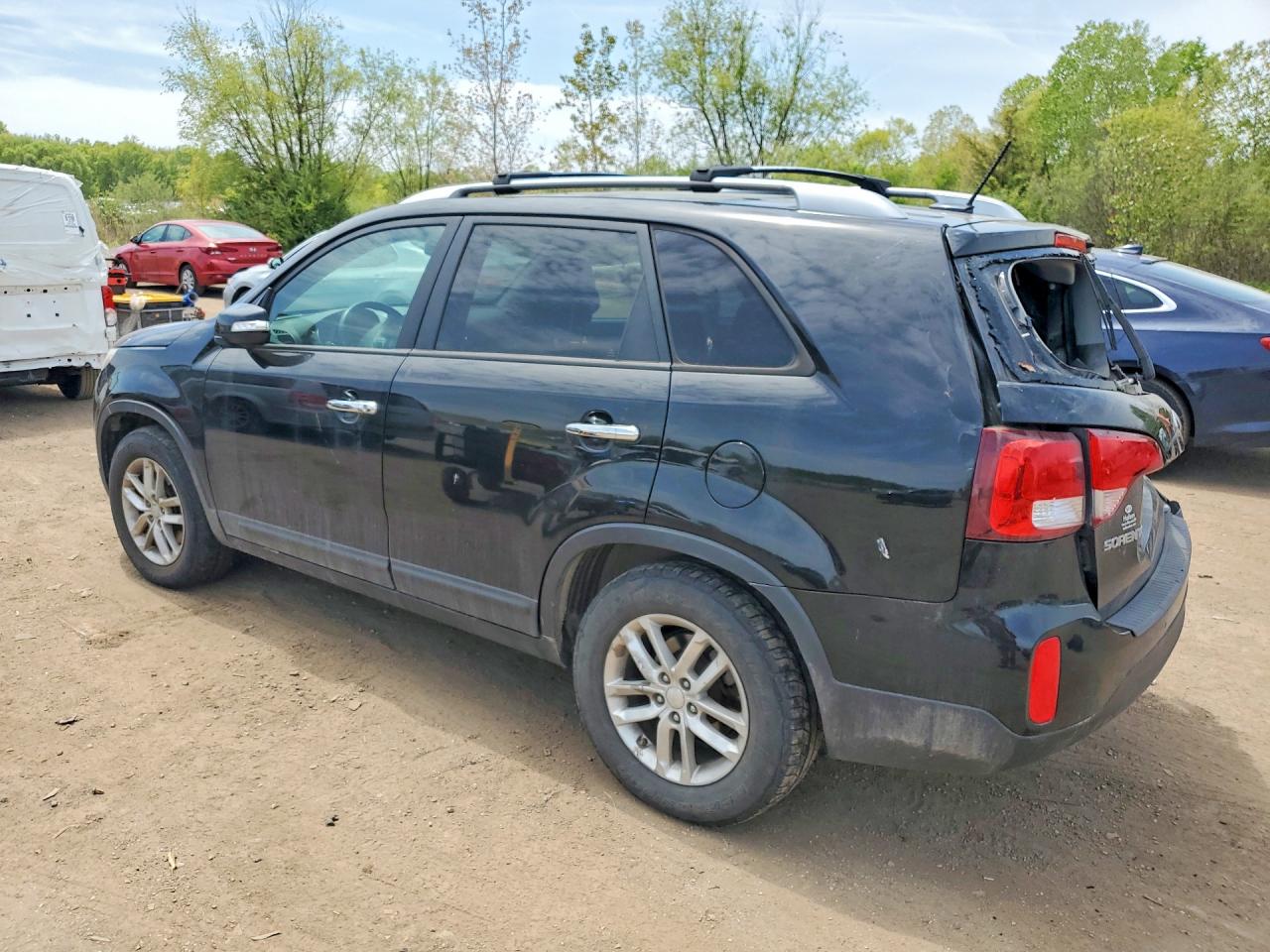2014 KIA SORENTO LX photo 3