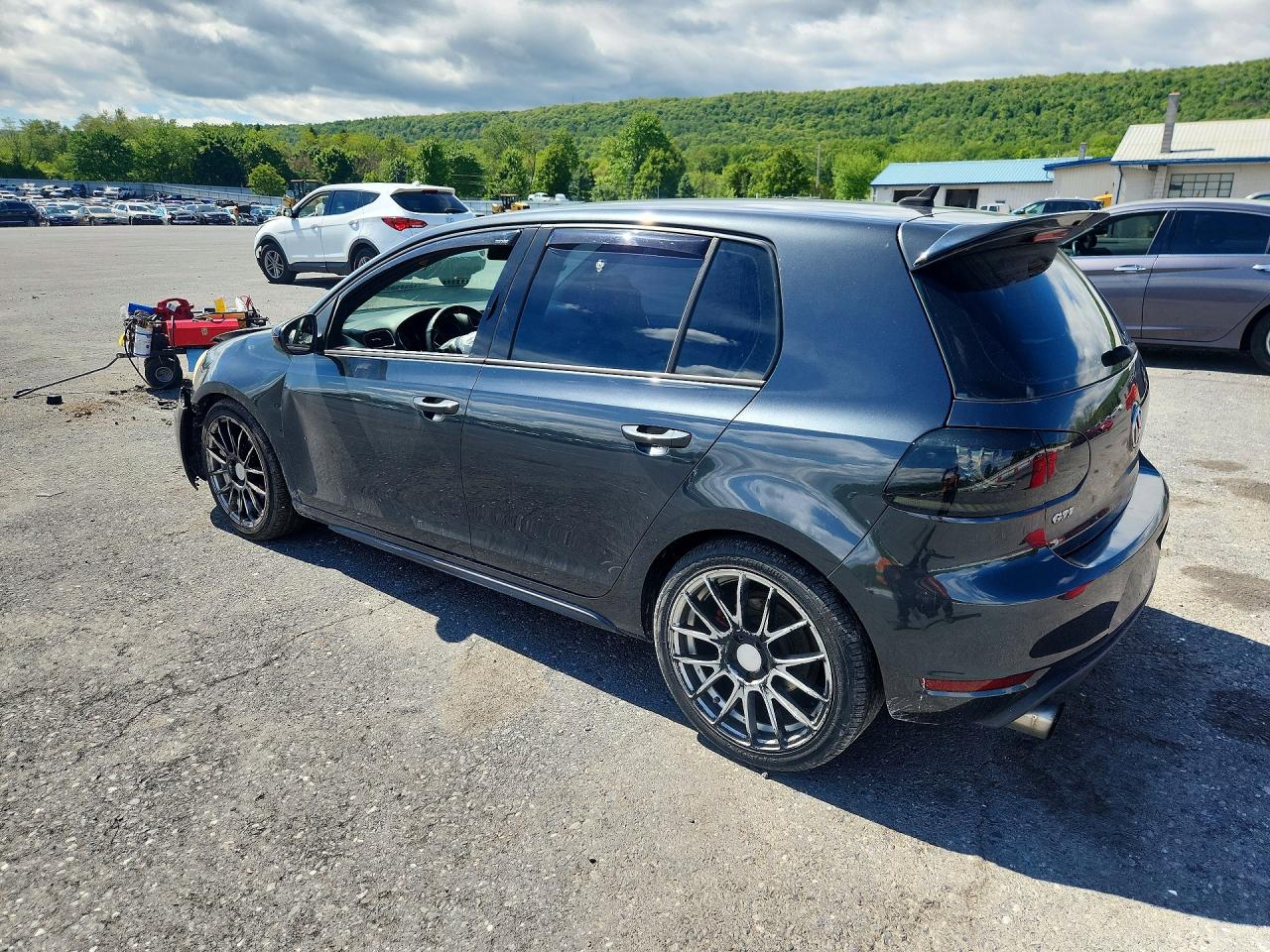 2012 VOLKSWAGEN GTI photo 3