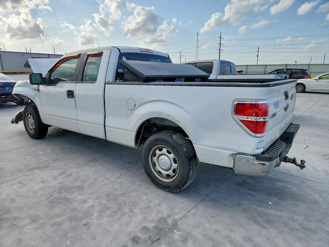 2010 FORD F150 SUPER CAB photo 2