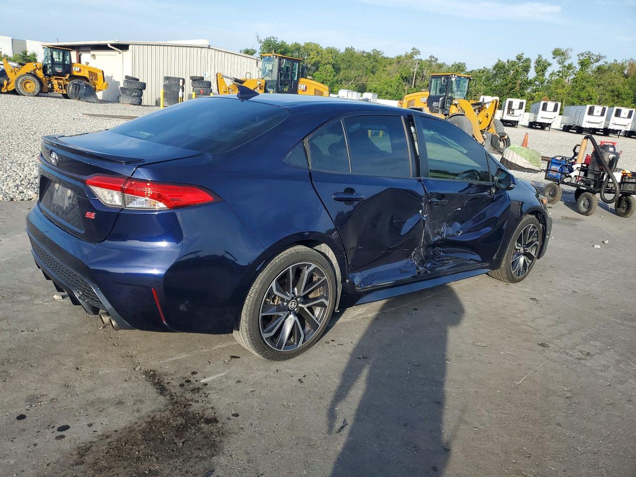 2020 TOYOTA COROLLA SE photo 5