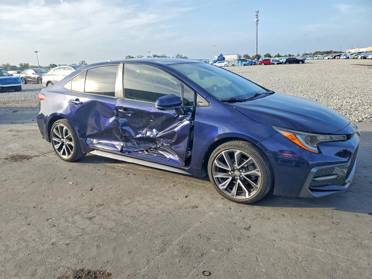 2020 TOYOTA COROLLA SE photo 7