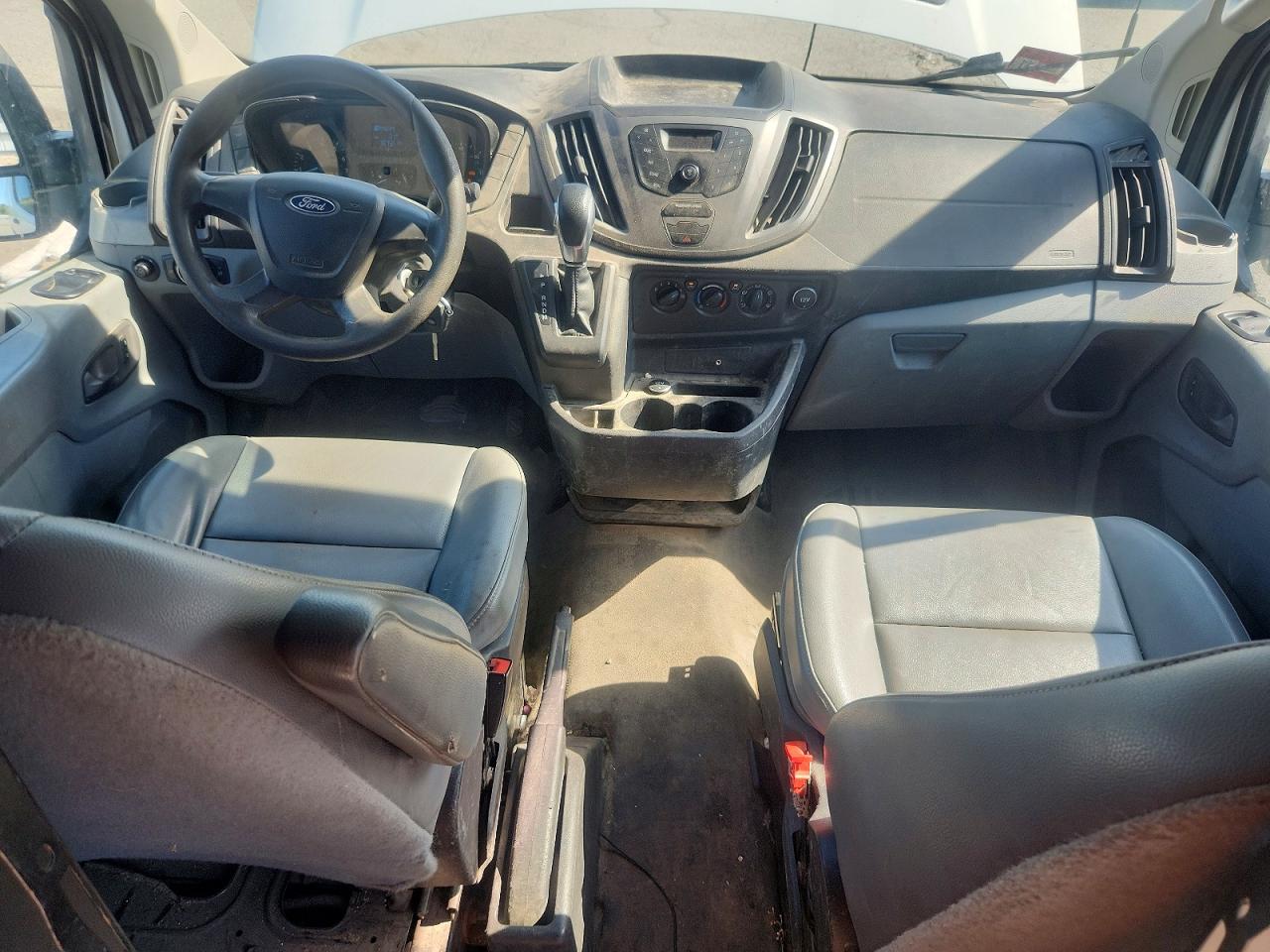 2016 FORD TRANSIT T-150 photo 22