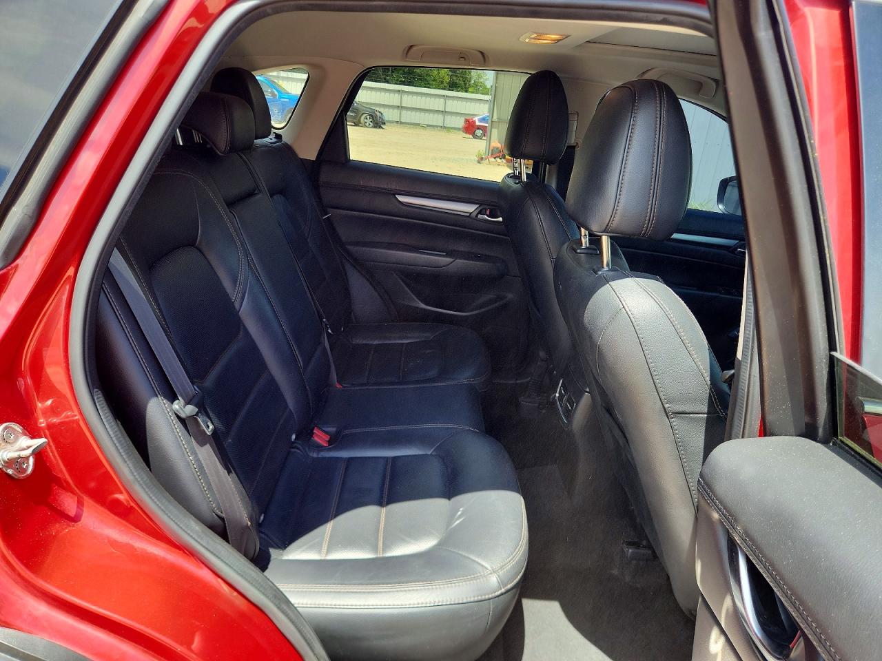 2021 MAZDA CX-5 TOURING photo 28