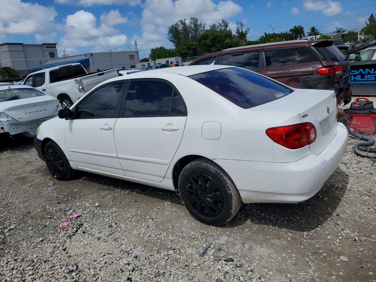 2006 TOYOTA COROLLA photo 3
