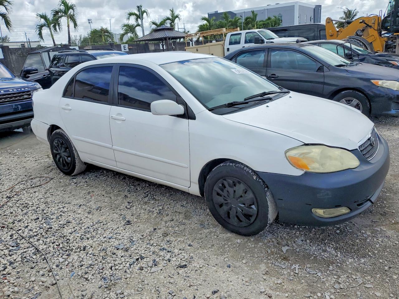 2006 TOYOTA COROLLA photo 7