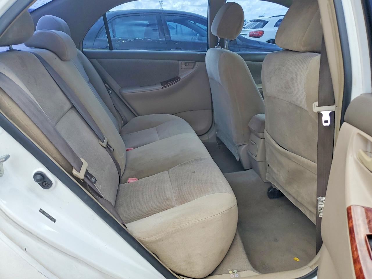 2006 TOYOTA COROLLA photo 19