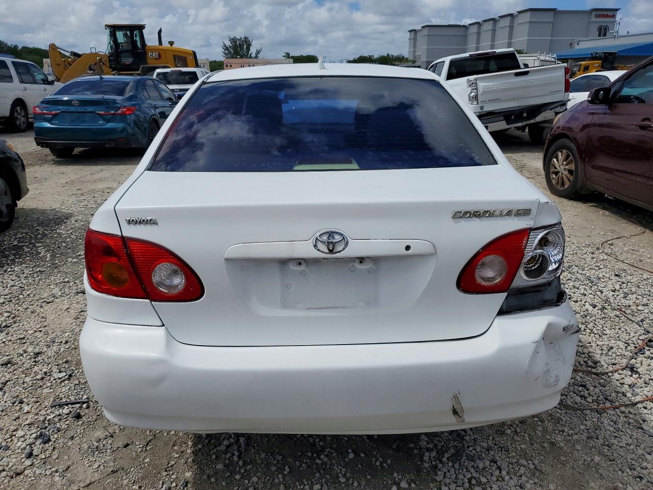 2006 TOYOTA COROLLA photo 11