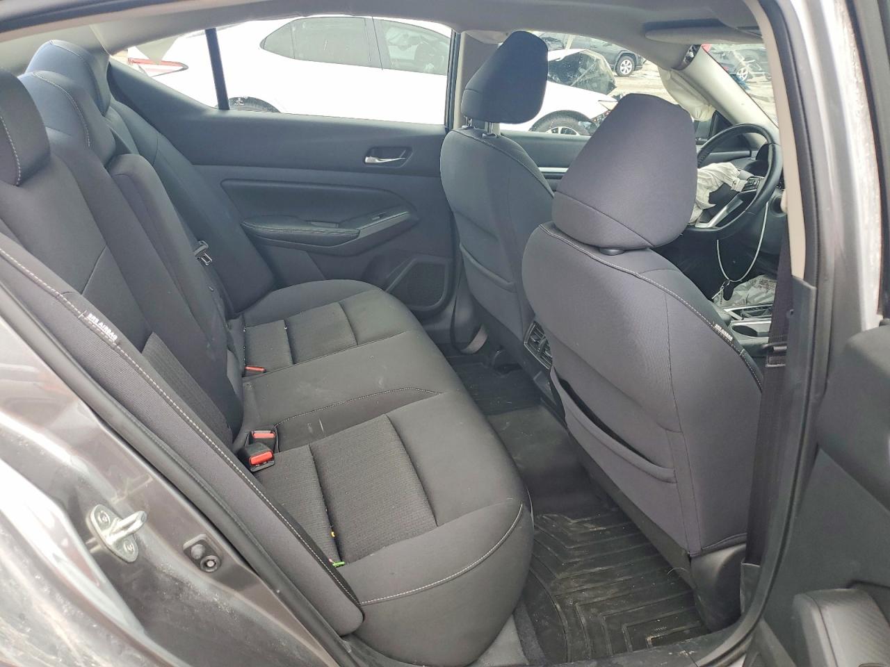 2019 NISSAN ALTIMA SV photo 19