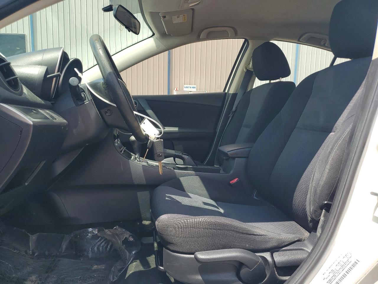 2010 MAZDA 3 I photo 19