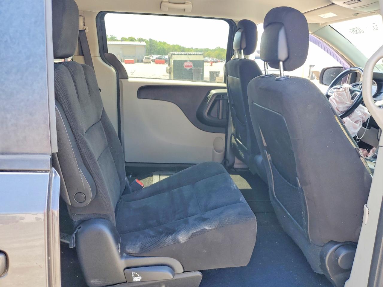 2015 DODGE GRAND CARAVAN SXT photo 21