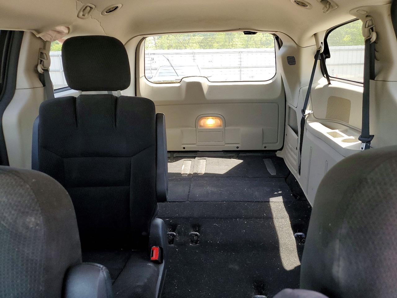2015 DODGE GRAND CARAVAN SXT photo 19
