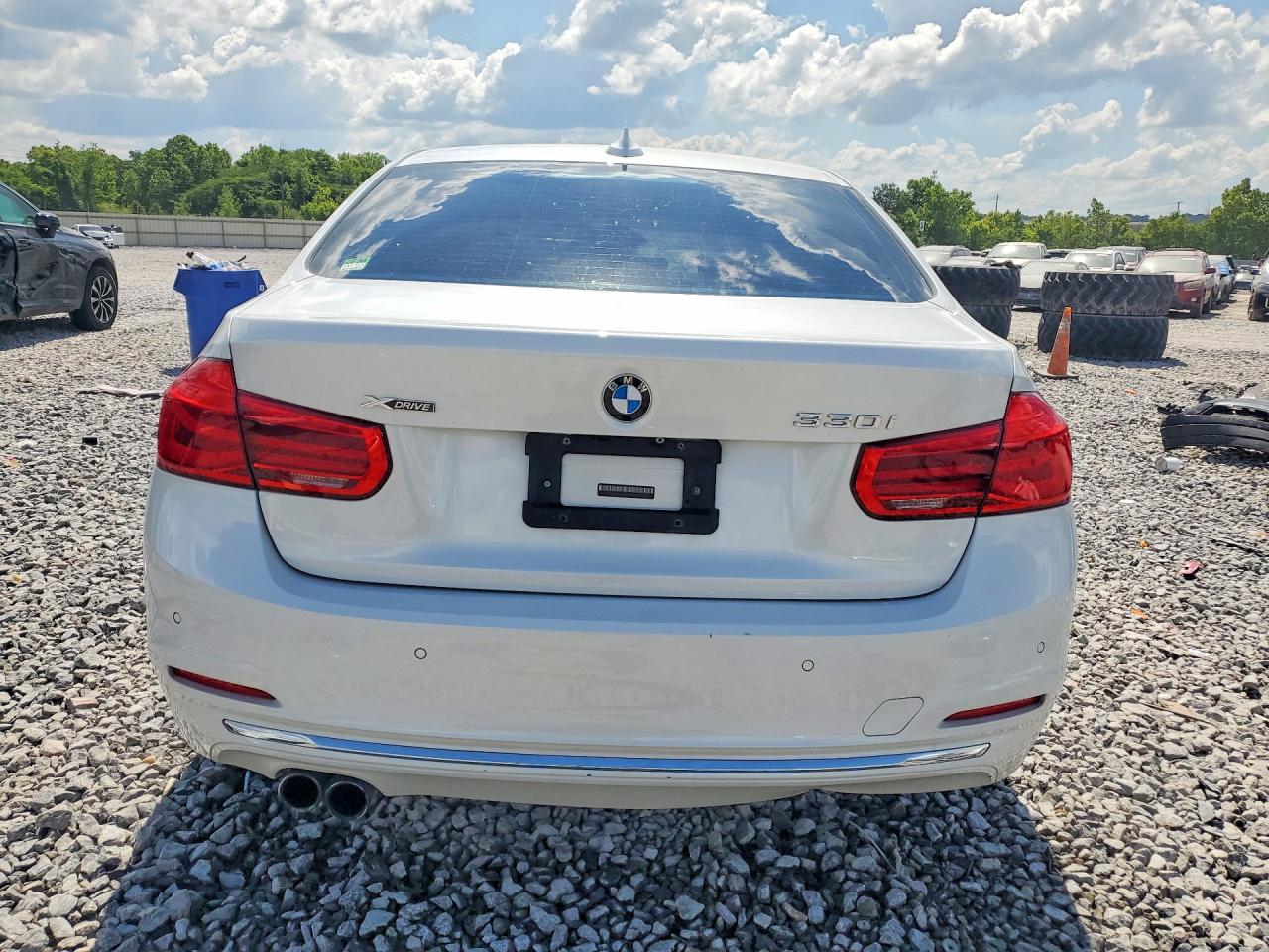 2017 BMW 330 XI photo 11