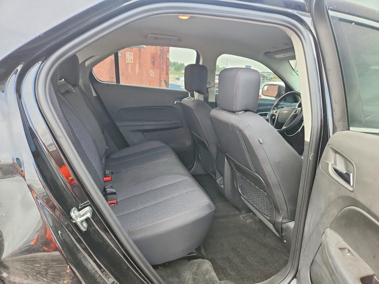 2017 CHEVROLET EQUINOX LS photo 21