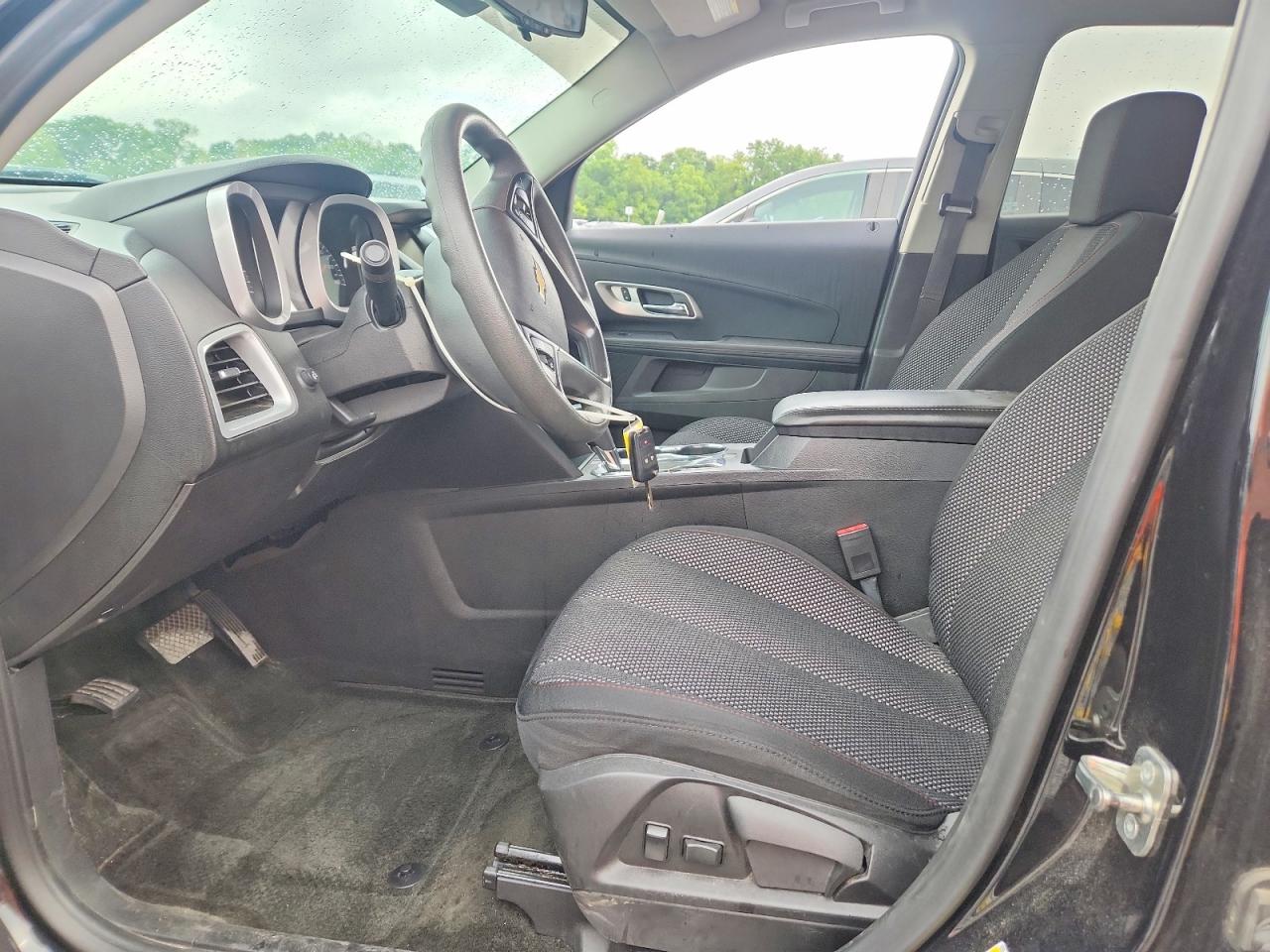 2017 CHEVROLET EQUINOX LS photo 13