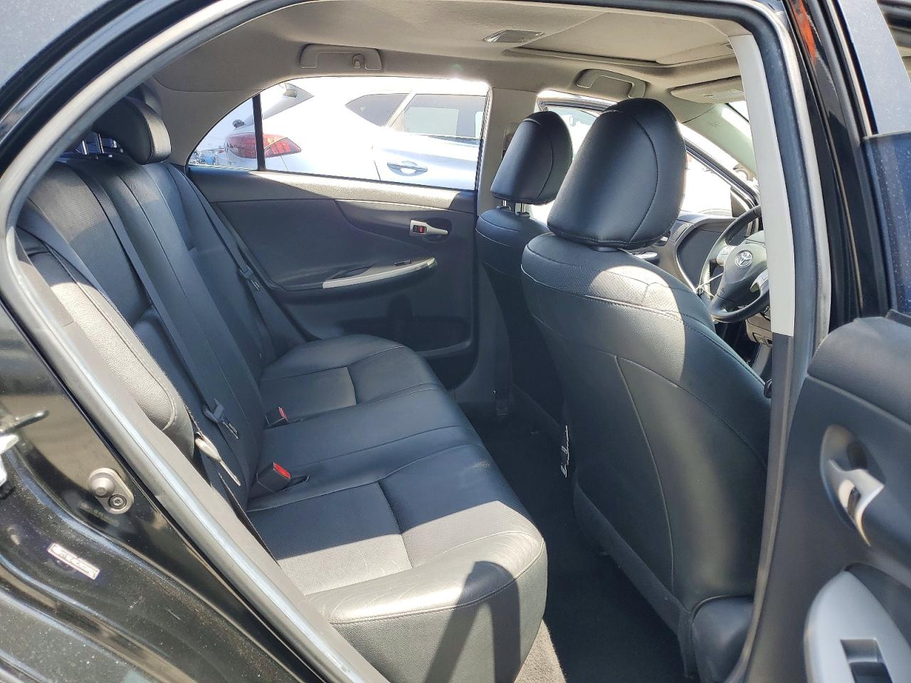 2009 TOYOTA COROLLA XRS photo 19