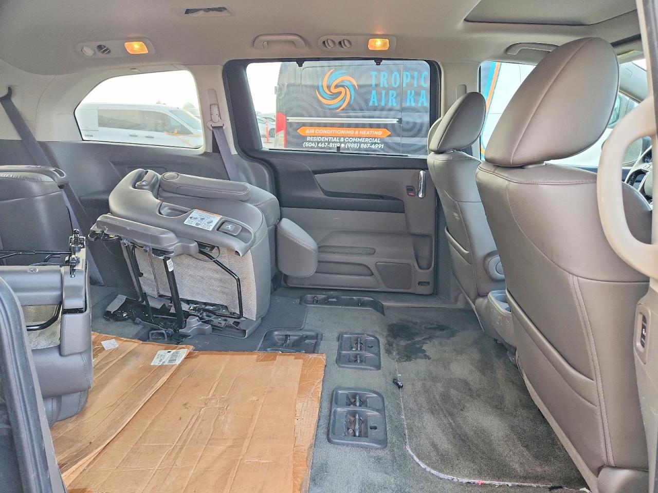 2014 HONDA ODYSSEY EXL photo 31