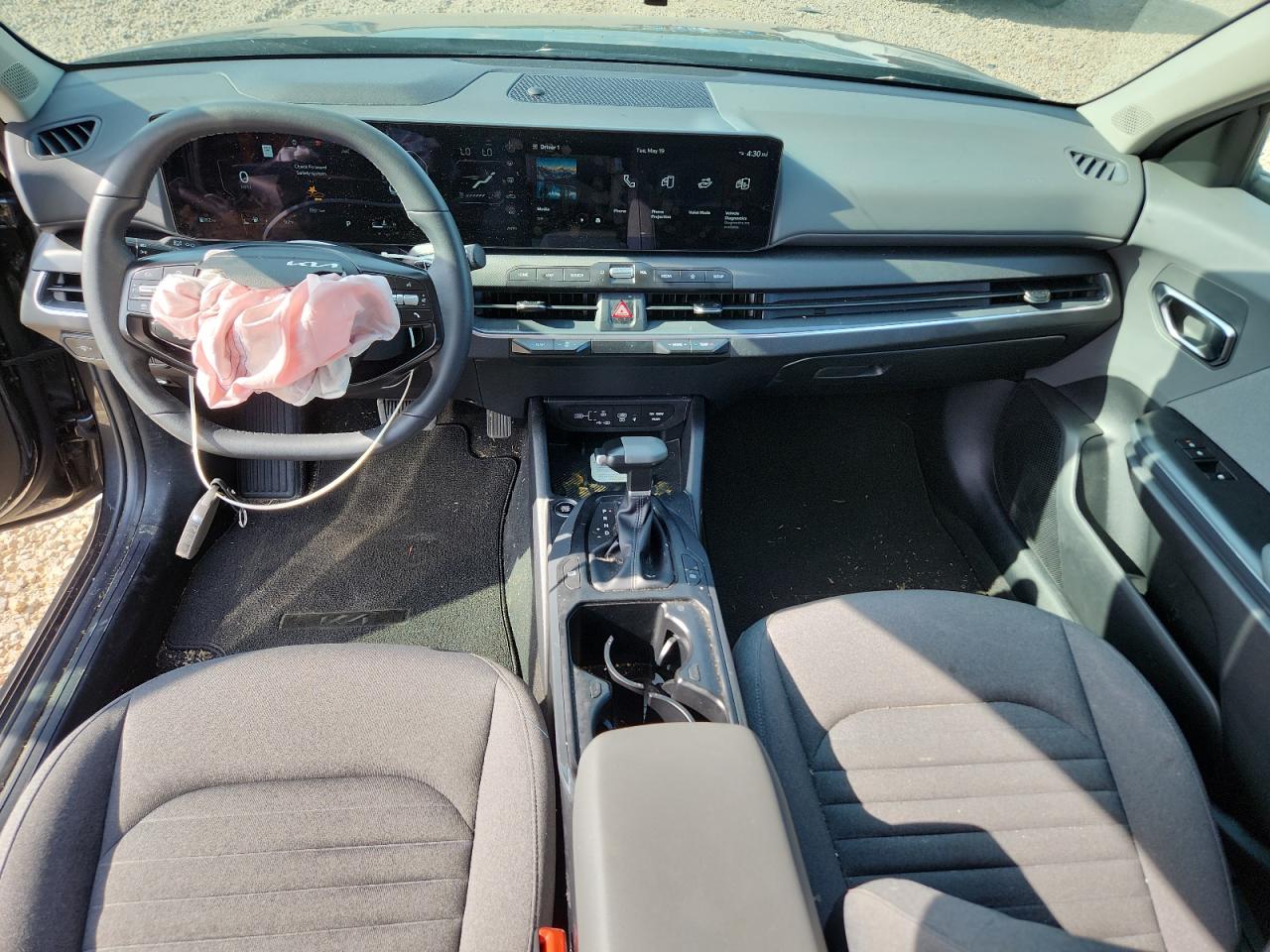 2025 KIA K4 EX photo 22
