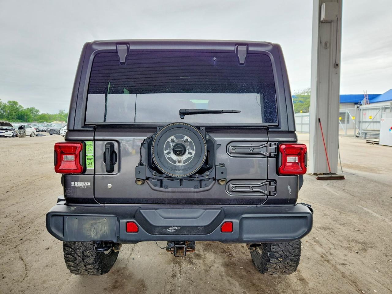 2018 JEEP WRANGLER UNLIMITED SAHARA photo 11