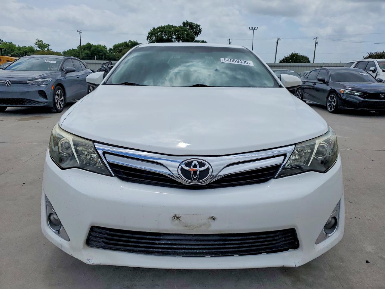 2014 TOYOTA CAMRY XLE V6 photo 9
