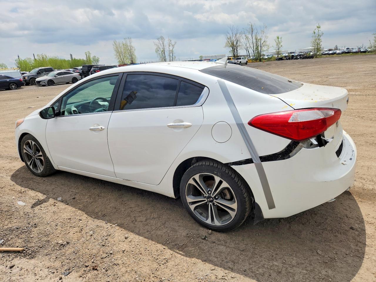 2015 KIA FORTE EX photo 4