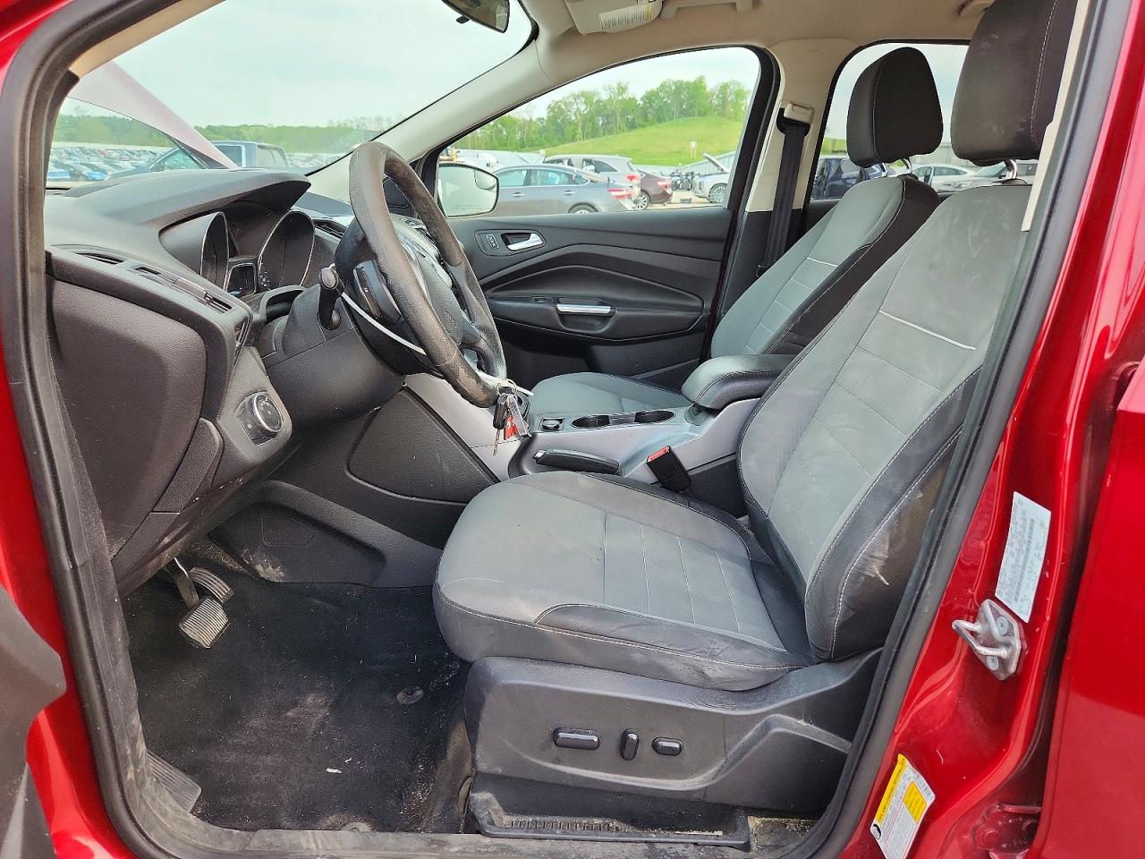 2015 FORD ESCAPE SE photo 7
